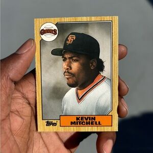 Topps Kevin Mitchell Baseball Card